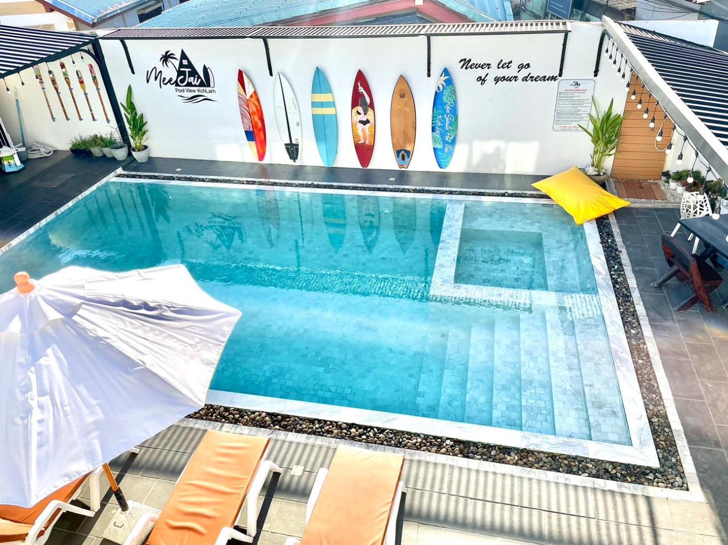 มีใจ พูลวิว เกาะล้าน Meejai Pool View Kohlarn Ξενοδοχείο Δωμάτιο φωτογραφία